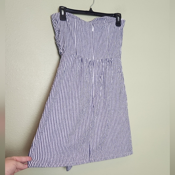 Judith. March Seersucker Dress Size Small - Picture 5 of 8